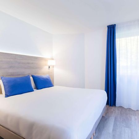 Hotel Le Circuit Le Mans Luaran gambar