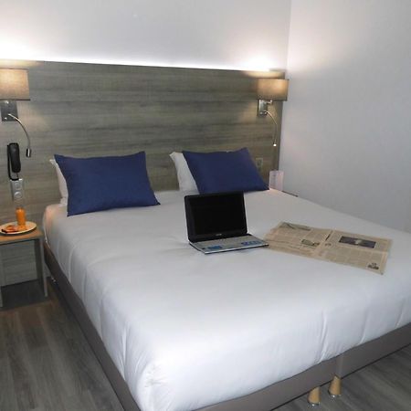 Hotel Le Circuit Le Mans Luaran gambar