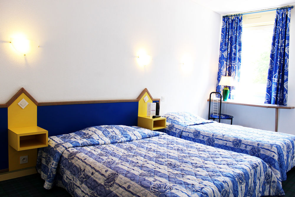 Hotel Le Circuit Le Mans Luaran gambar